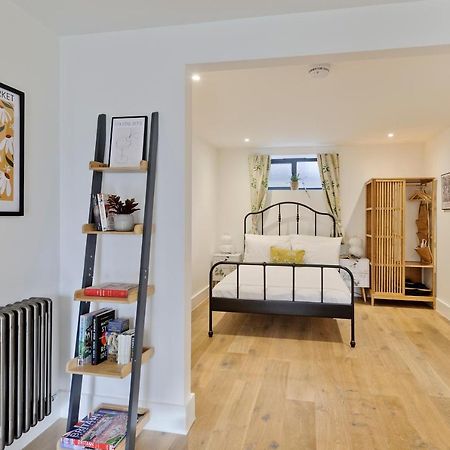 Luxury One Bedroom Greenwich Studio Apartment Near Canary Wharf By Underthedoormat London Exterior photo
