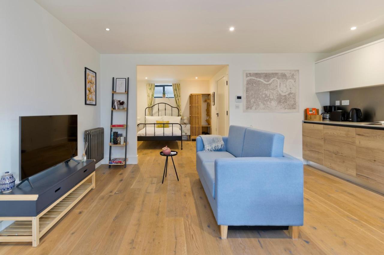 Luxury One Bedroom Greenwich Studio Apartment Near Canary Wharf By Underthedoormat London Exterior photo
