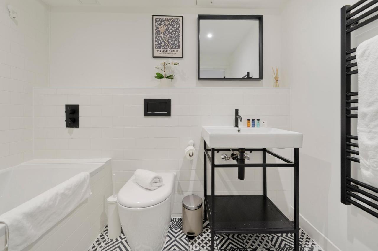 Luxury One Bedroom Greenwich Studio Apartment Near Canary Wharf By Underthedoormat London Exterior photo